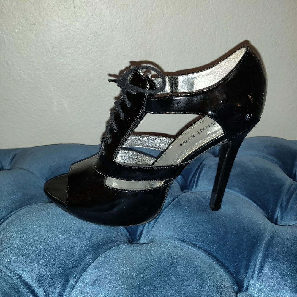Black patent leather tuxedo heels
